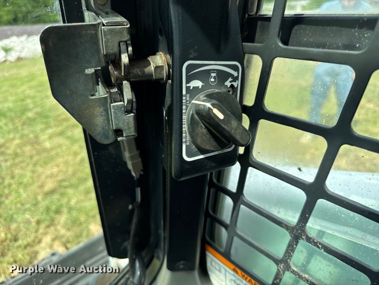 image for item EF2160 2017 Bobcat T770 tracked skid steer loader