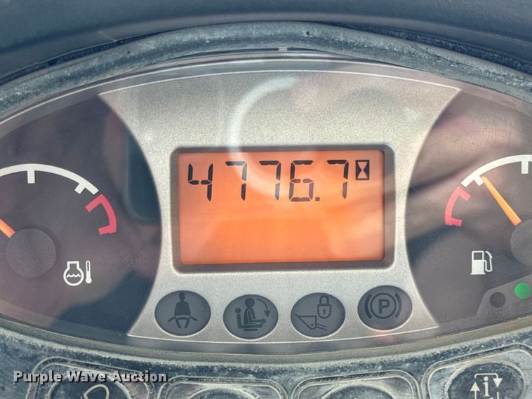 image for item EF2160 2017 Bobcat T770 tracked skid steer loader