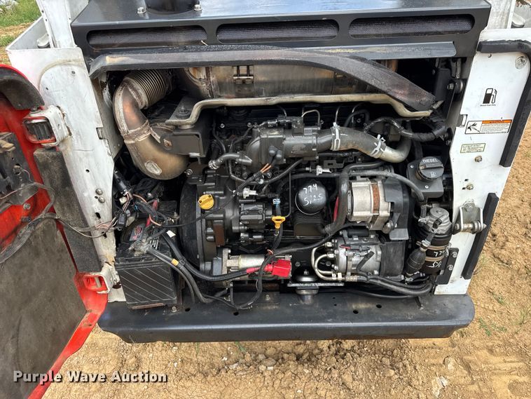 image for item EF2160 2017 Bobcat T770 tracked skid steer loader