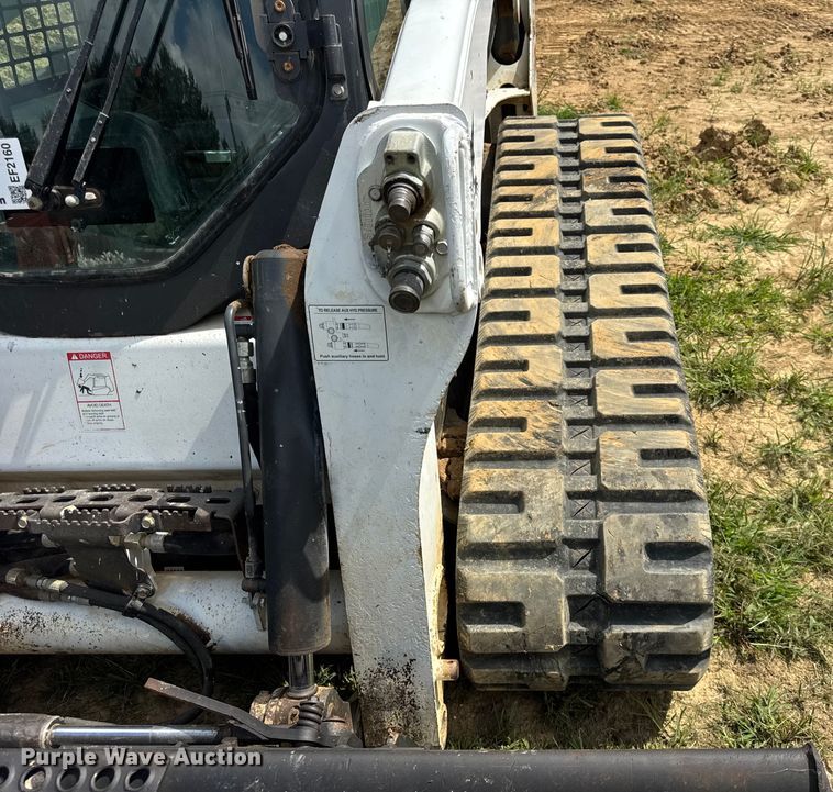 image for item EF2160 2017 Bobcat T770 tracked skid steer loader