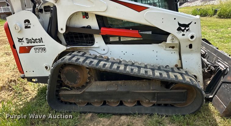 image for item EF2160 2017 Bobcat T770 tracked skid steer loader
