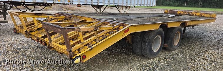 image for item EF3689 1984 JFS DT30 equipment trailer