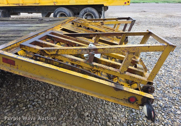 image for item EF3689 1984 JFS DT30 equipment trailer