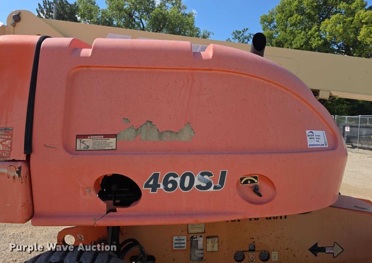 image for item EF3747 2003 JLG 460SJ boom lift