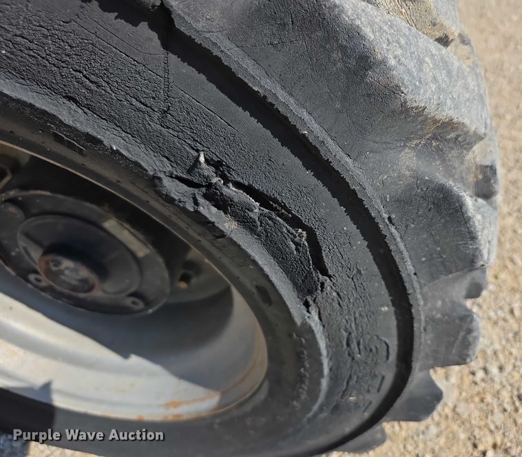 image for item EF3747 2003 JLG 460SJ boom lift