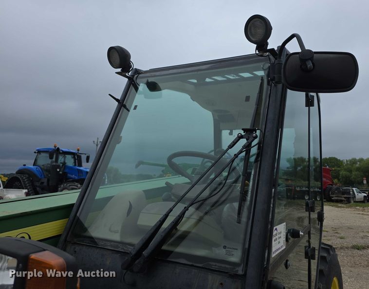 image for item EF3764 2006 John Deere  3420 telehandler