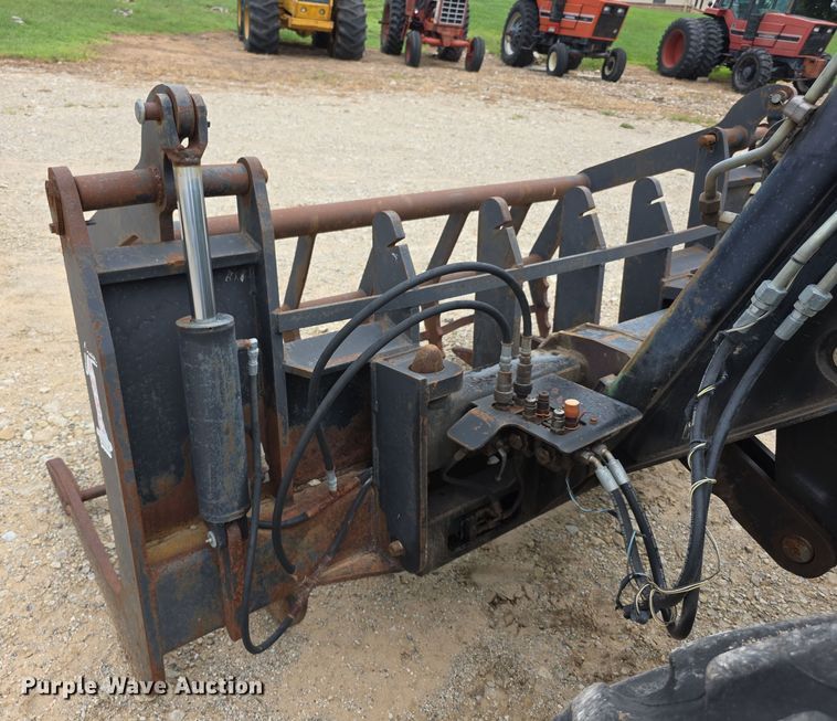 image for item EF3764 2006 John Deere  3420 telehandler