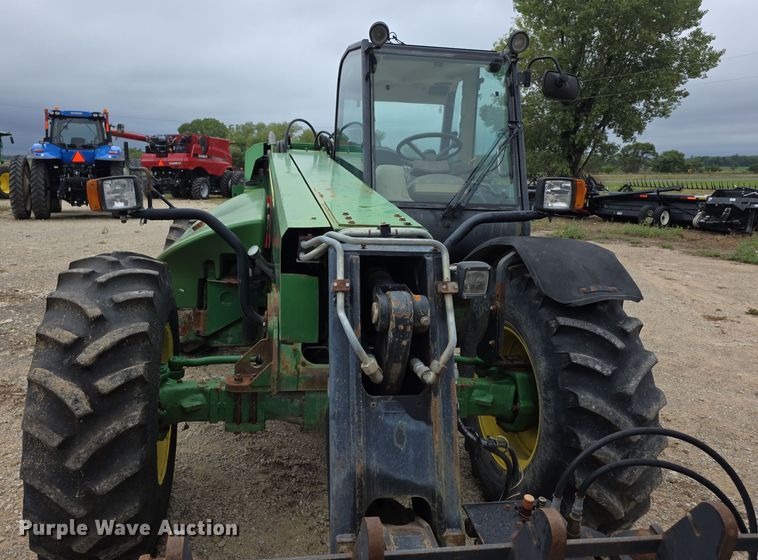 image for item EF3764 2006 John Deere  3420 telehandler