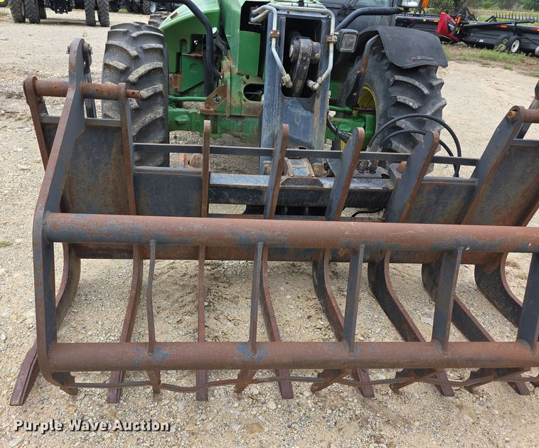 image for item EF3764 2006 John Deere  3420 telehandler