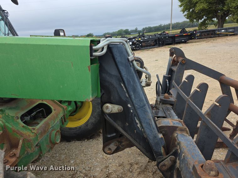 image for item EF3764 2006 John Deere  3420 telehandler