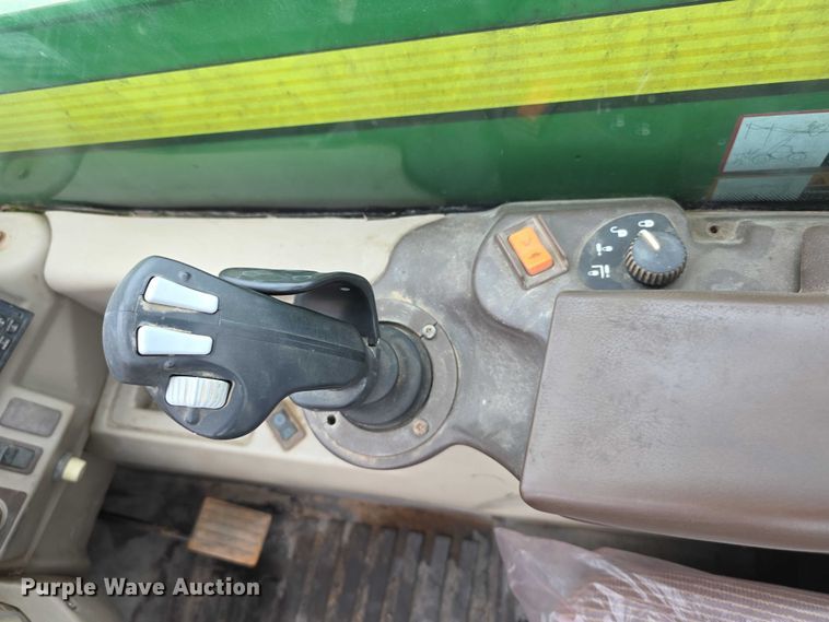 image for item EF3764 2006 John Deere  3420 telehandler