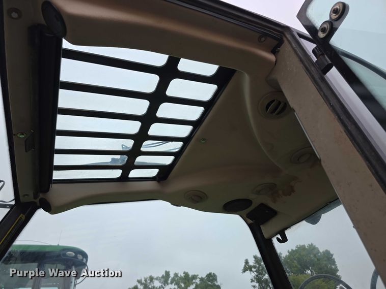 image for item EF3764 2006 John Deere  3420 telehandler