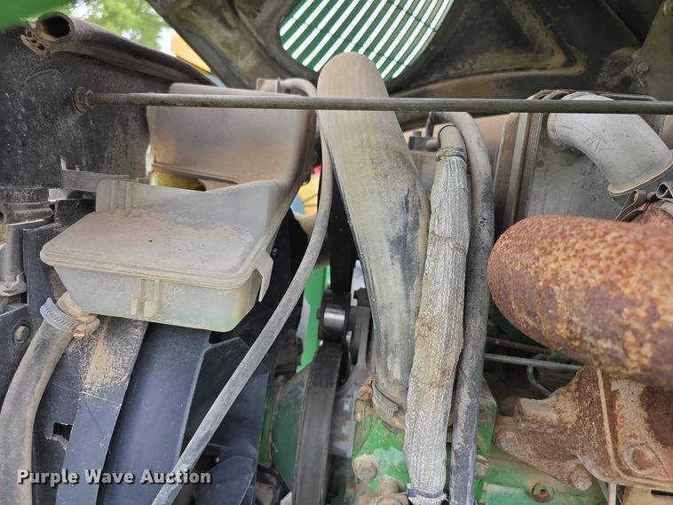 image for item EF3764 2006 John Deere  3420 telehandler