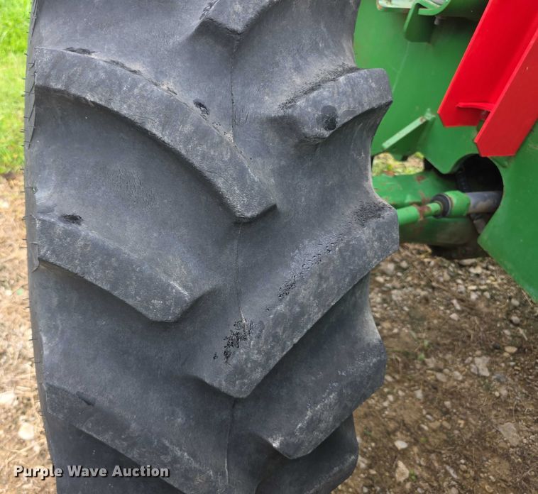 image for item EF3764 2006 John Deere  3420 telehandler