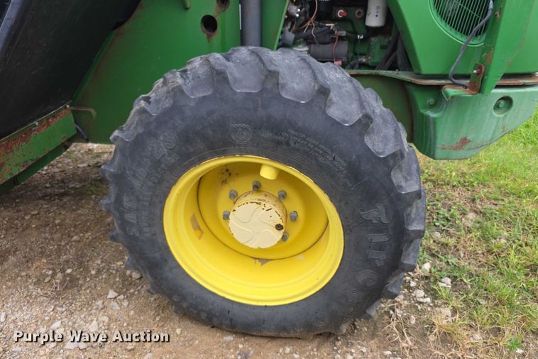image for item EF3764 2006 John Deere  3420 telehandler