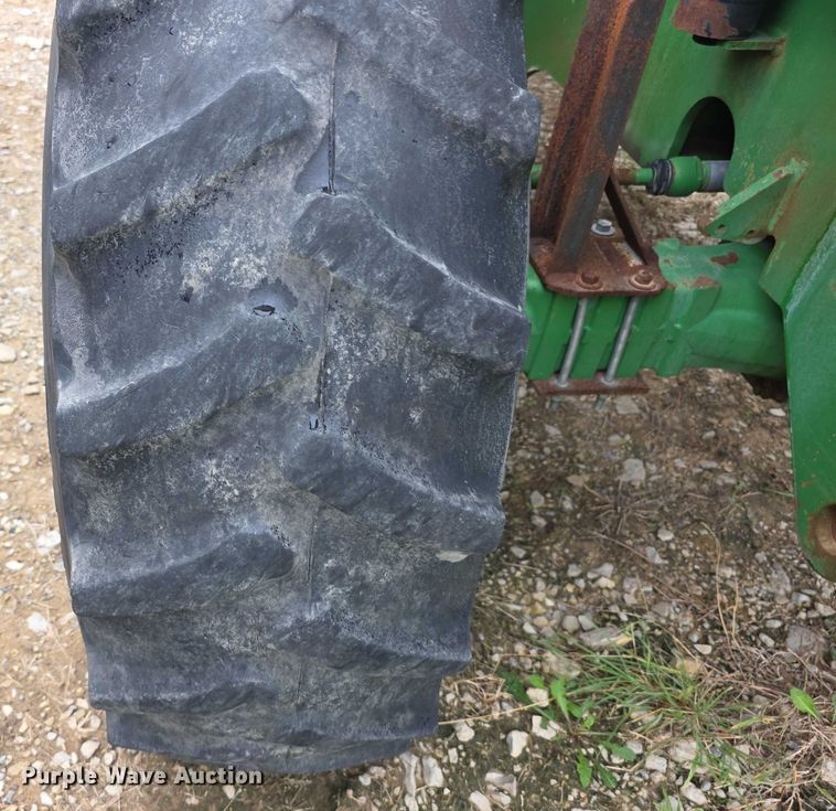 image for item EF3764 2006 John Deere  3420 telehandler