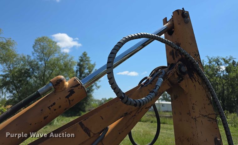 image for item EF3765 1985 Case DH4B trencher