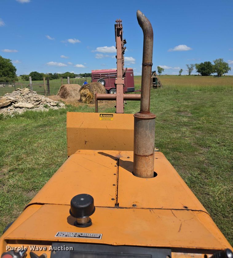 image for item EF3765 1985 Case DH4B trencher