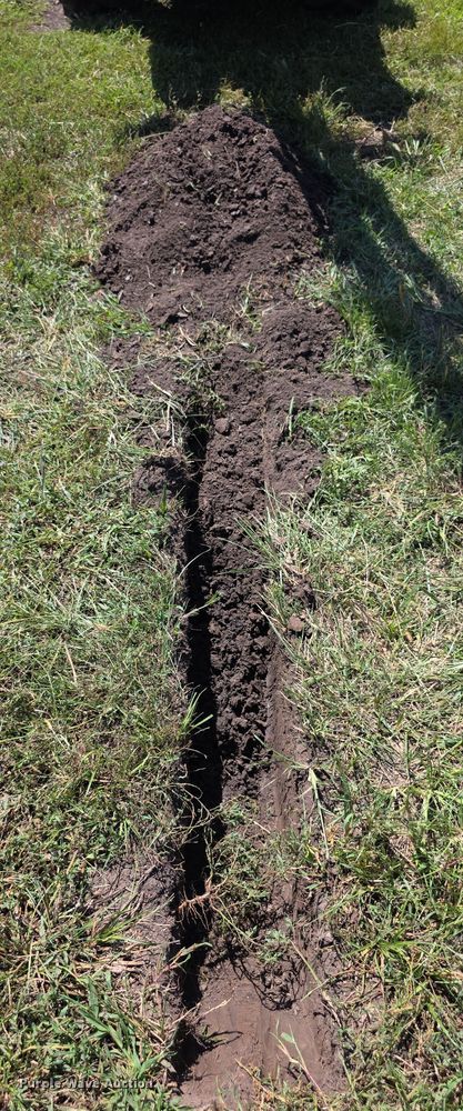 image for item EF3765 1985 Case DH4B trencher