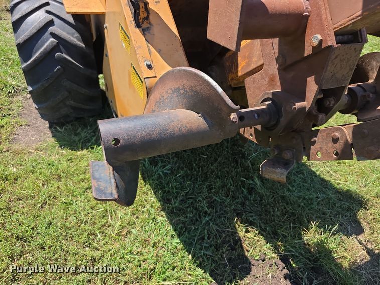 image for item EF3765 1985 Case DH4B trencher