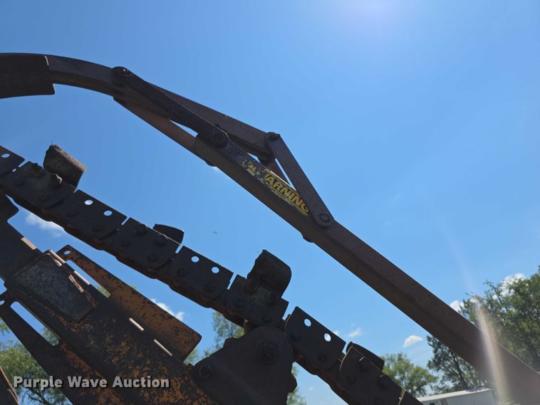 image for item EF3765 1985 Case DH4B trencher