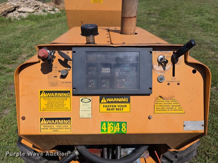 image for item EF3765 1985 Case DH4B trencher