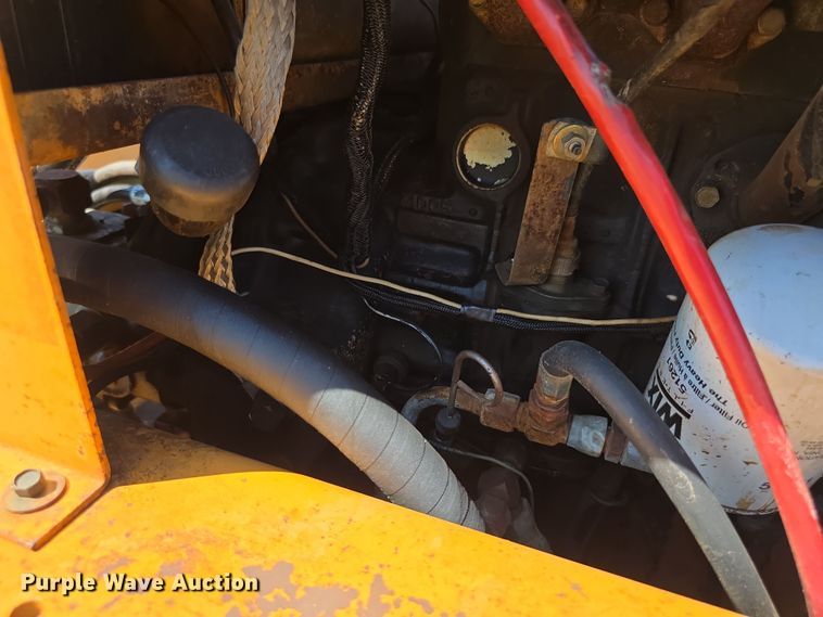 image for item EF3765 1985 Case DH4B trencher