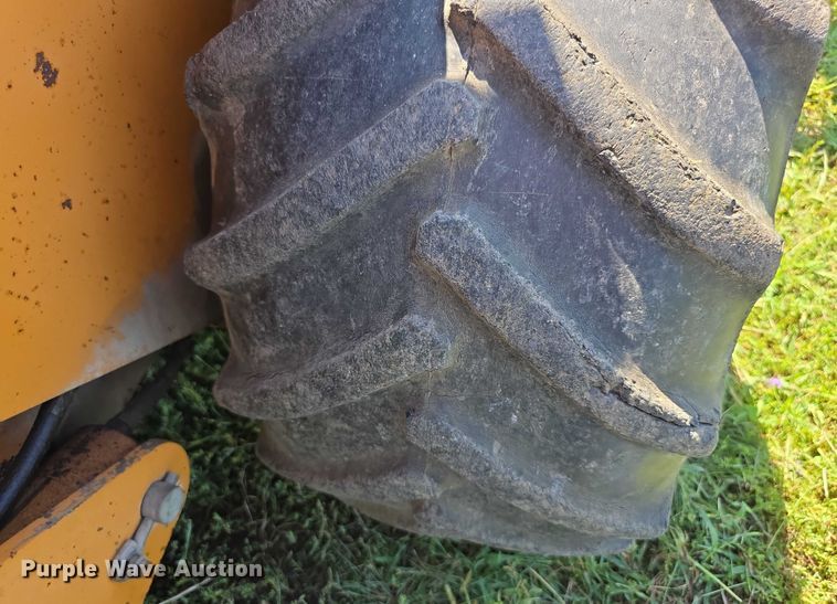 image for item EF3765 1985 Case DH4B trencher