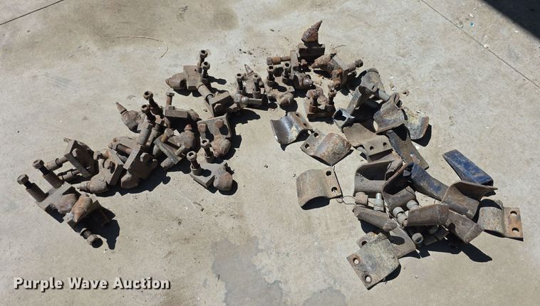 image for item EF3765 1985 Case DH4B trencher