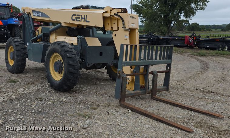 image for item EF3790 2006 Gehl RS8-42 telehandler