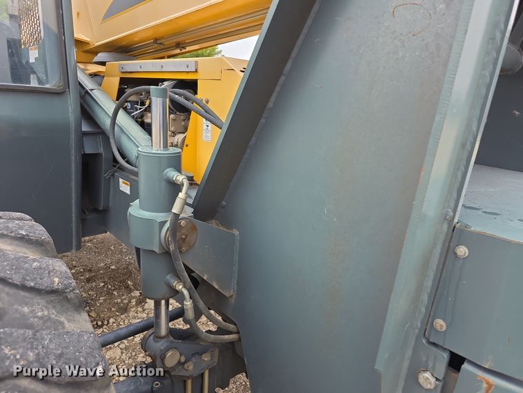 image for item EF3790 2006 Gehl RS8-42 telehandler