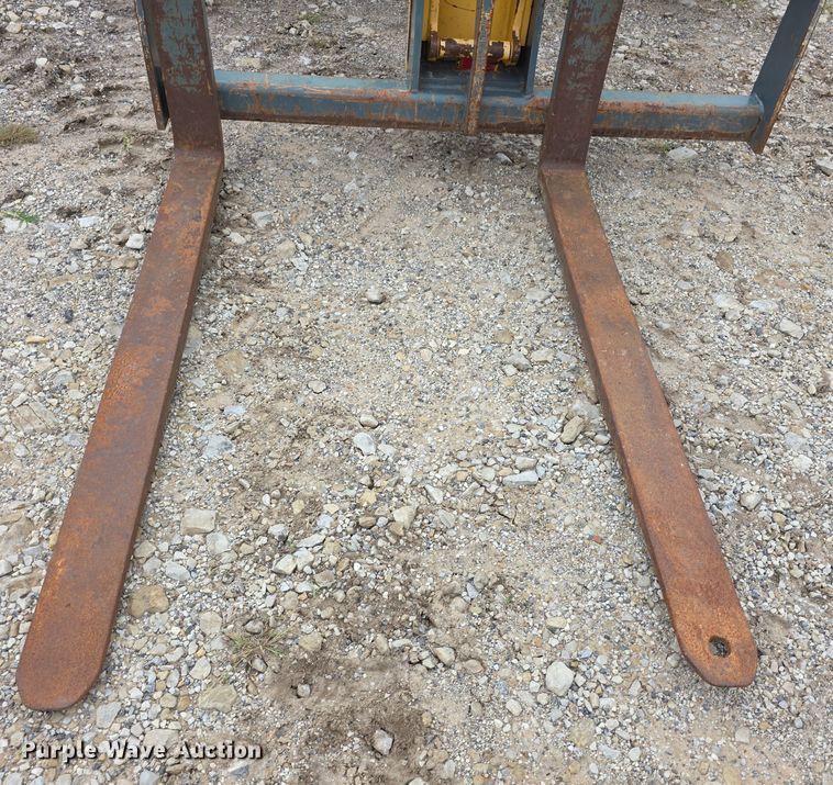 image for item EF3790 2006 Gehl RS8-42 telehandler