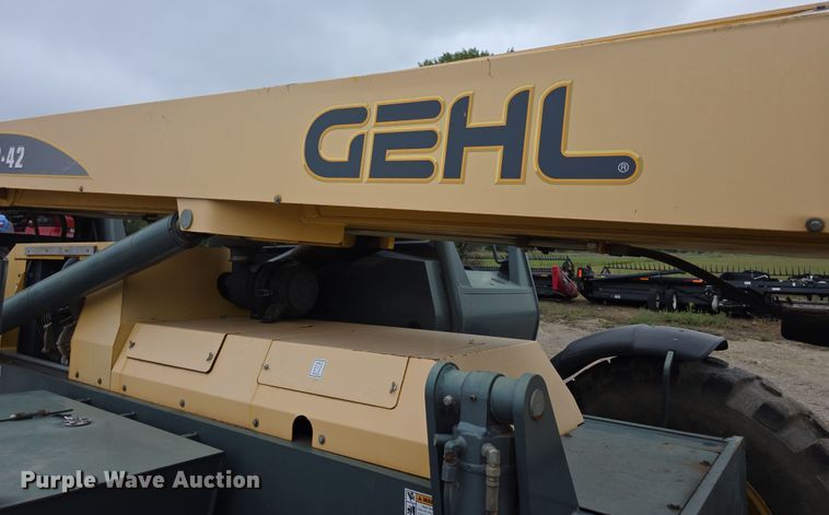 image for item EF3790 2006 Gehl RS8-42 telehandler