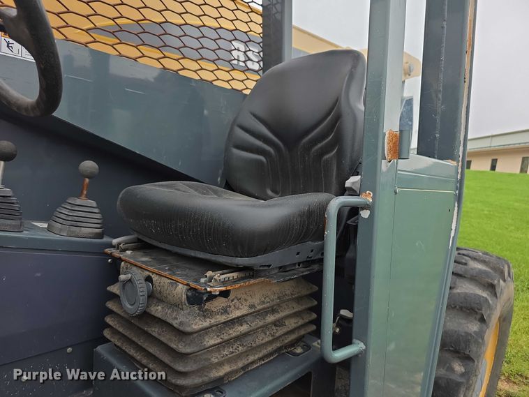 image for item EF3790 2006 Gehl RS8-42 telehandler