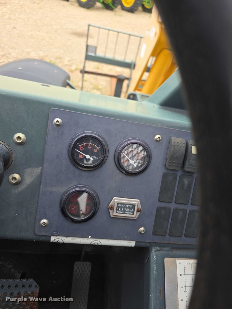 image for item EF3790 2006 Gehl RS8-42 telehandler