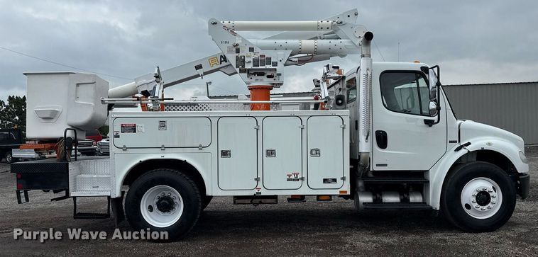 CAMIóN CON CANASTILLA 2007 FREIGHTLINER ALTEC