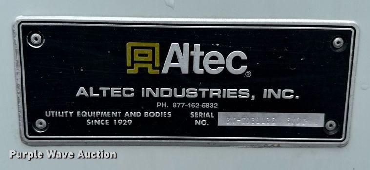 image for item EG5915 2007 Freightliner Business Class M2 bucket truck