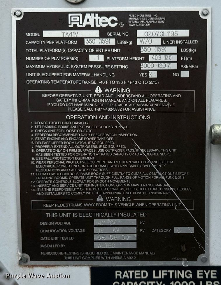 image for item EG5915 2007 Freightliner Business Class M2 bucket truck