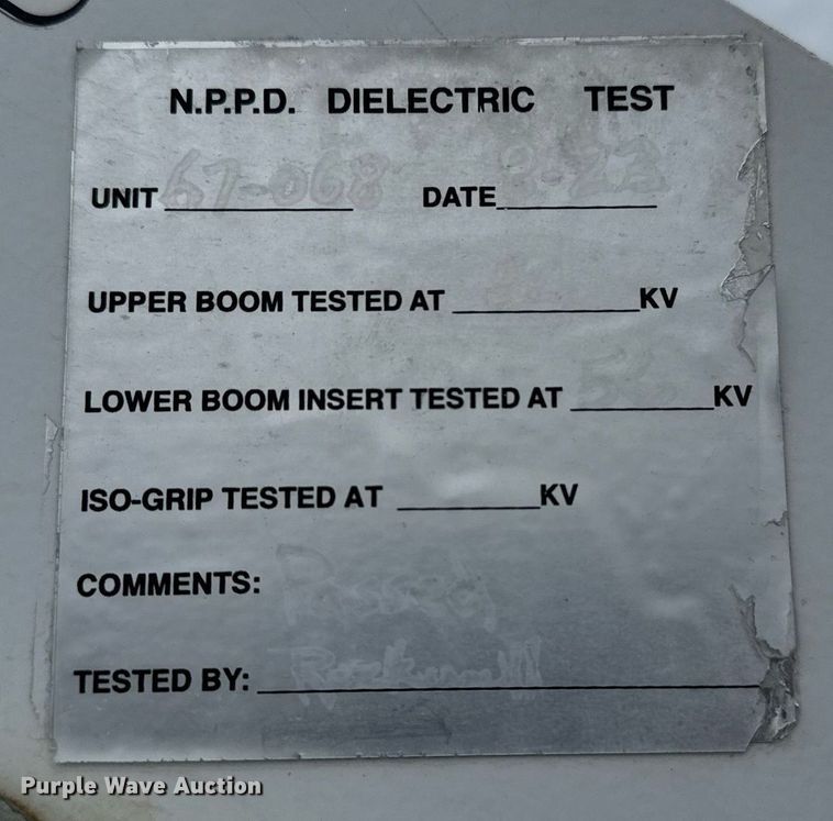 image for item EG5915 2007 Freightliner Business Class M2 bucket truck