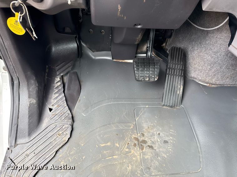 image for item EG5915 2007 Freightliner Business Class M2 bucket truck