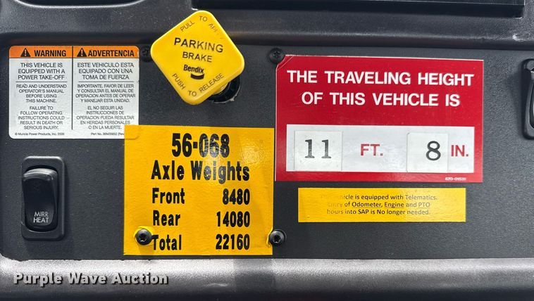 image for item EG5915 2007 Freightliner Business Class M2 bucket truck