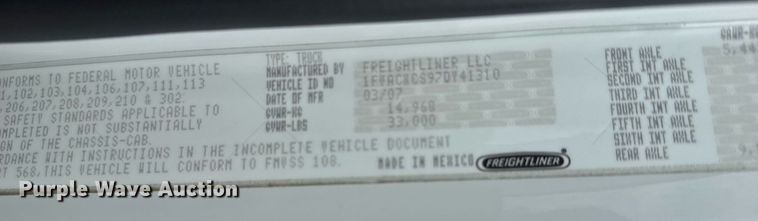 image for item EG5915 2007 Freightliner Business Class M2 bucket truck