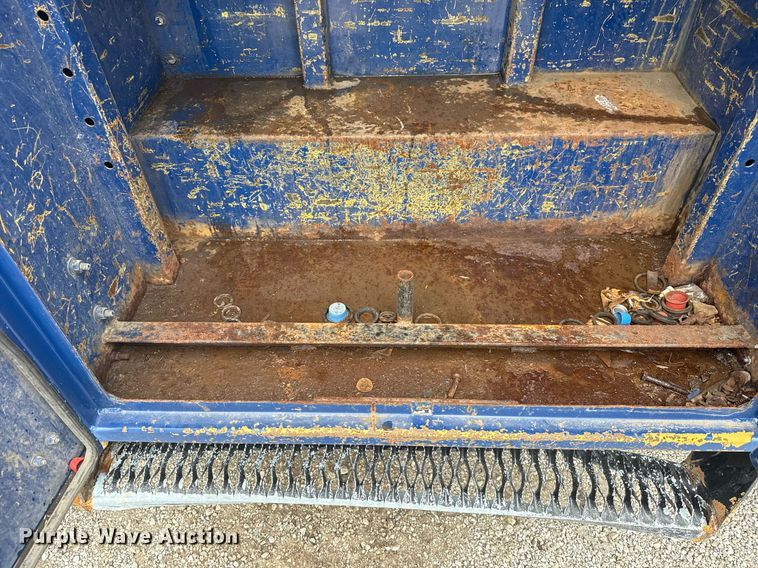 image for item EG5923 2009 International 7500 crane truck