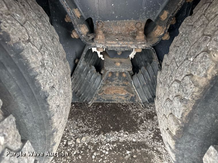 image for item EG5923 2009 International 7500 crane truck