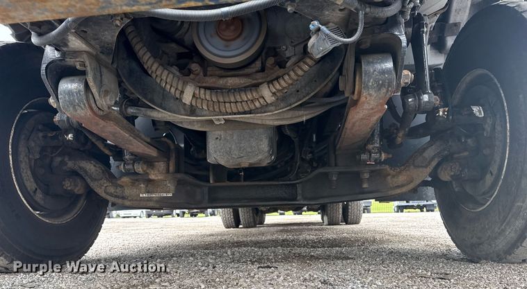 image for item EG5923 2009 International 7500 crane truck