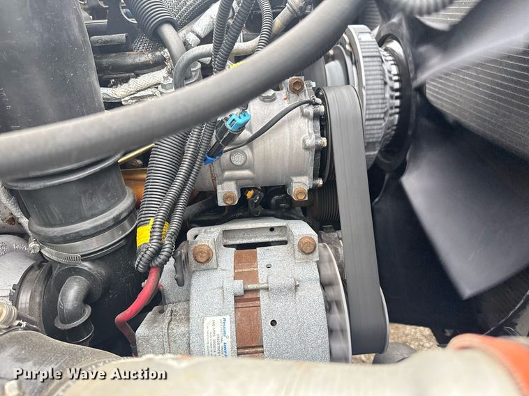 image for item EG5923 2009 International 7500 crane truck