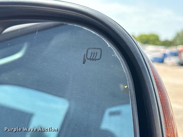 image for item EG5987 2006 Ford F450 Super Duty bucket truck