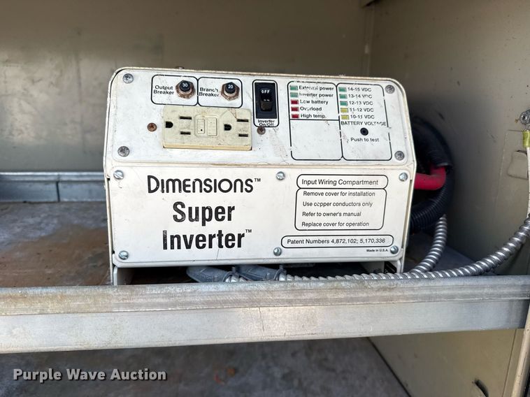 image for item EG5989 2004 GMC C8500 utility / service truck