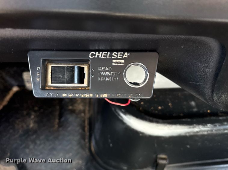 image for item EG5989 2004 GMC C8500 utility / service truck