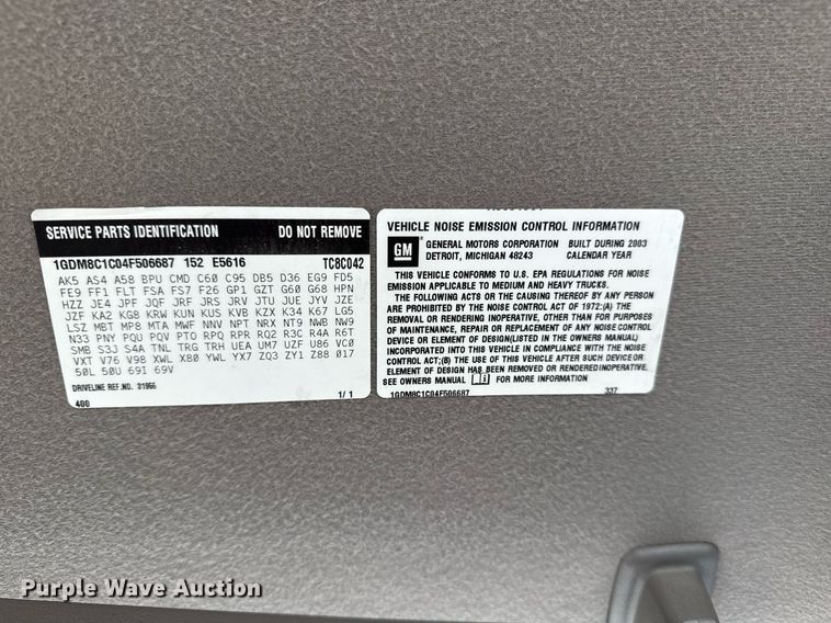 image for item EG5989 2004 GMC C8500 utility / service truck